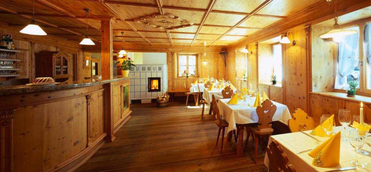 Gasthof Weisses Kreuz 나투르노 외부 사진